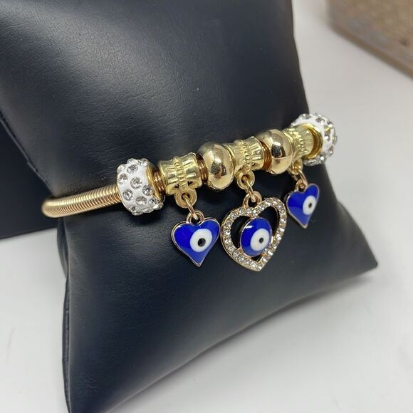 Gold Evil Eye Heart Charm Stretchy Bangle Bracelet - Picture 4 of 6